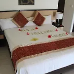 Lander\'S Bay Resort
