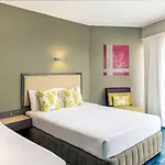 Mercure Nadi