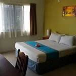 Hexagon International Hotel, Villas & Spa
