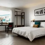 Capricorn Hotel Suva