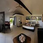 Kaila Na Ua Resort