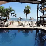 Smugglers Cove Beach Resort & Hotel