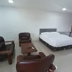 White Diamond Apartments
