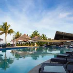 Club Wyndham Denarau Island, Trademark Collection By Wyndham
