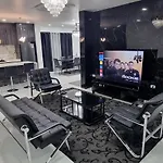 Shanis Luxurious Home