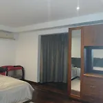 Executive B & B