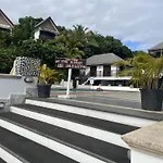 The Crow\'S Nest Resort Fiji