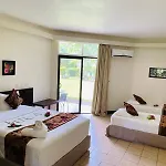 Hotel Oasis