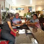 Elixir Hotel And Serviced Apartments