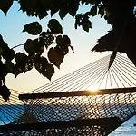 Nanuya Island Resort
