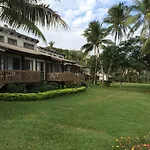 The Crow\'S Nest Resort