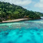 Qamea Resort & Spa