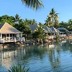 Musket Cove Island Resort