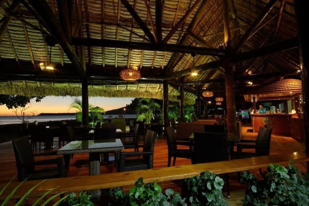 Island Resort 3*