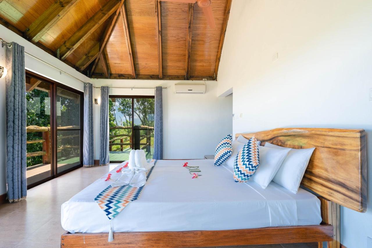 Qoqo Island Mangrove Resort