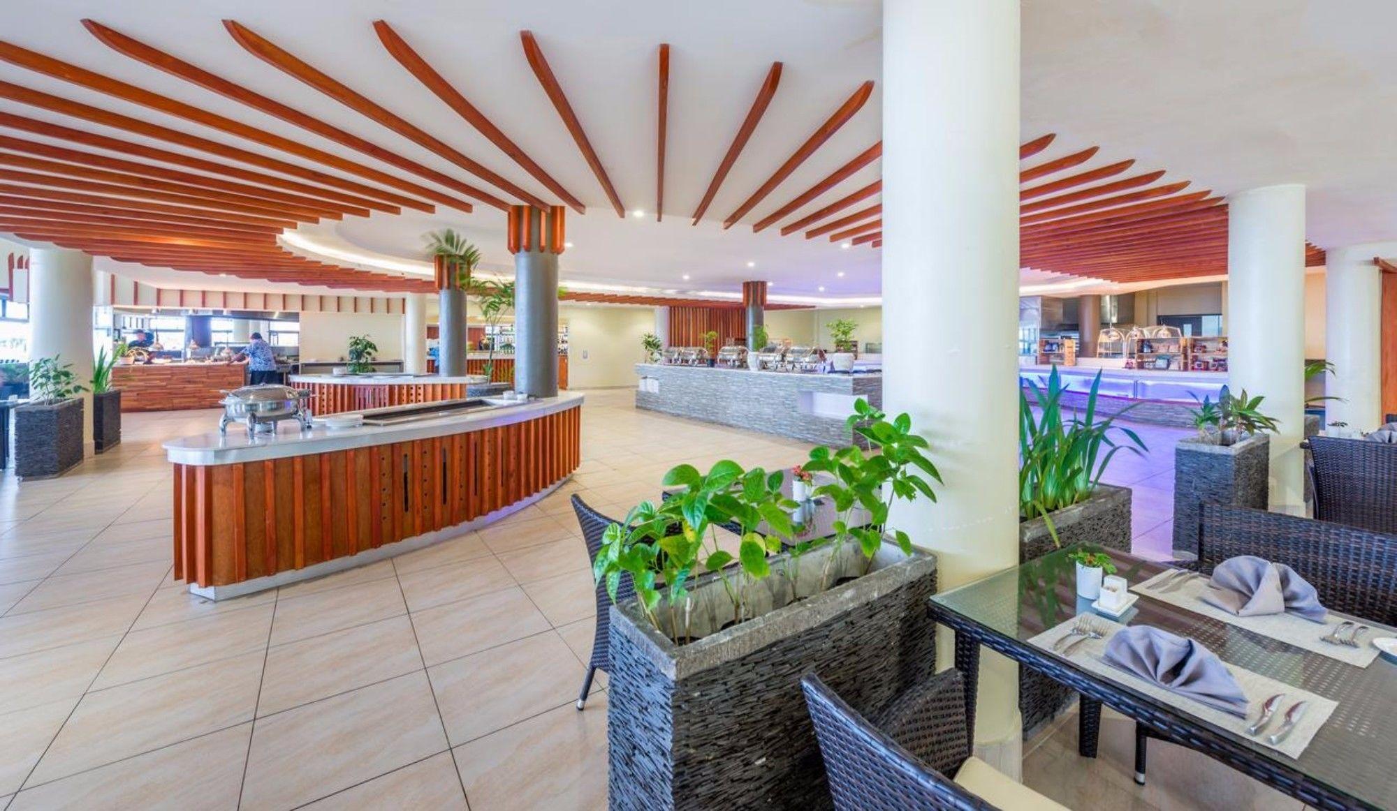 Resort & - Fiji
