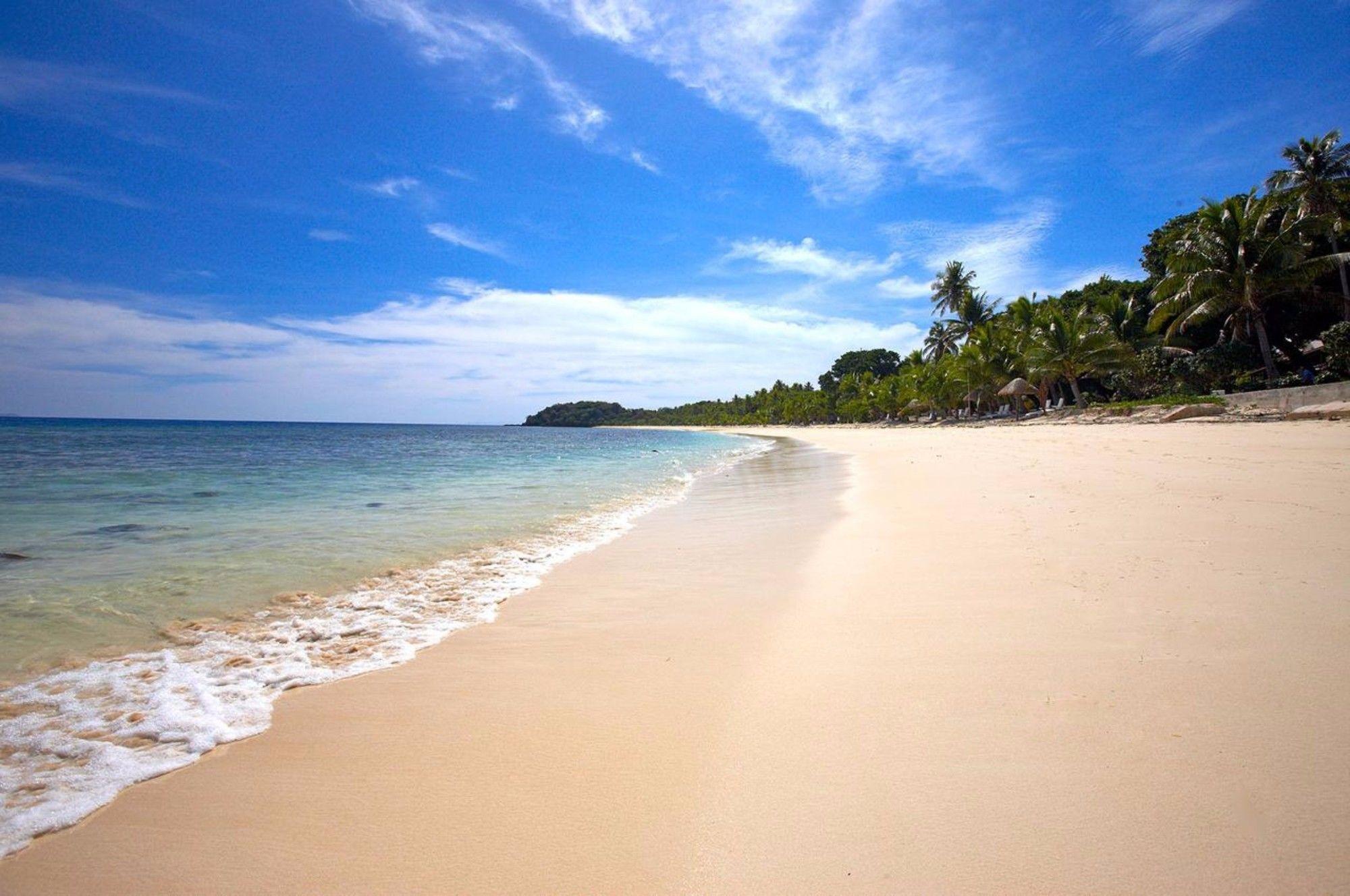 & - Fiji