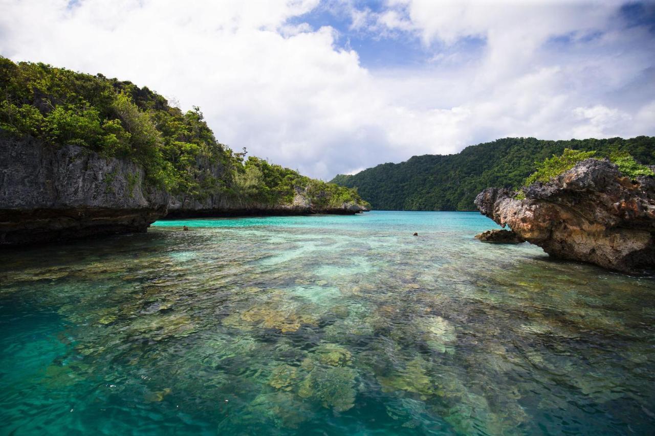 Captain Cook Cruises Fiji