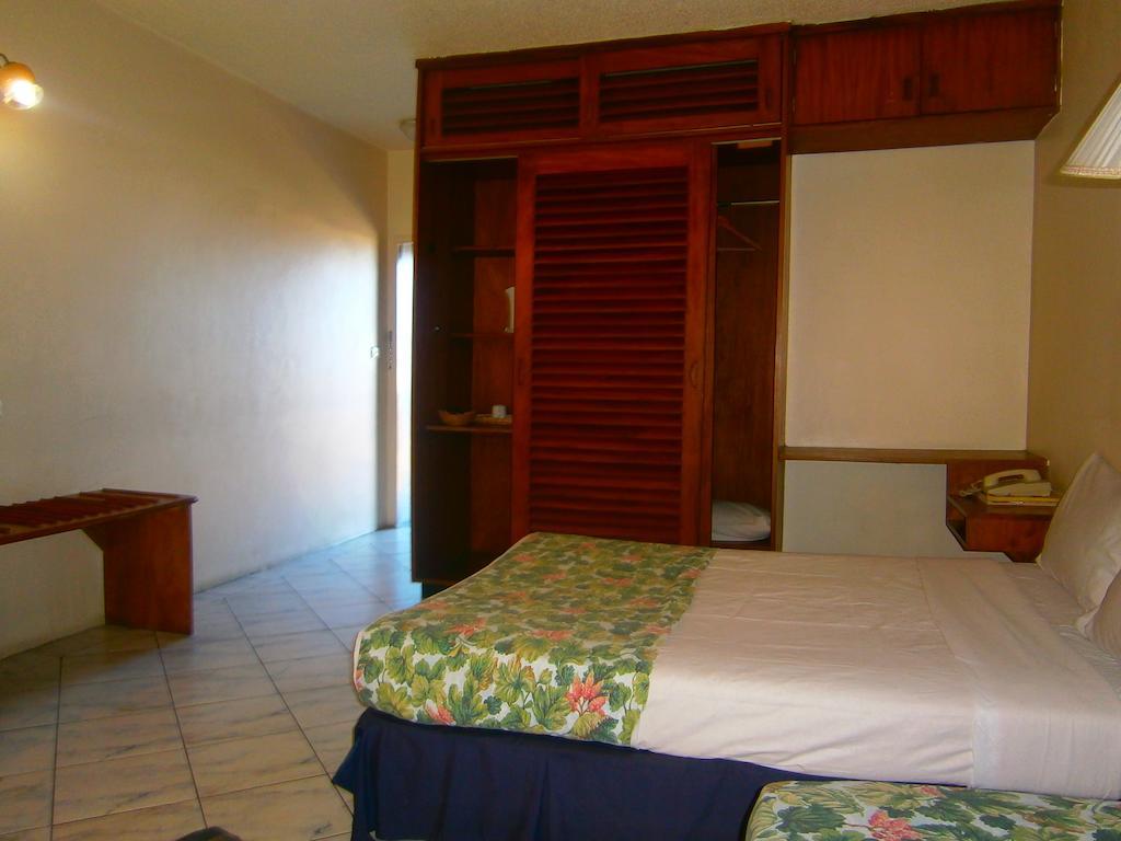 Hotel Southern Cross Fiji 3*