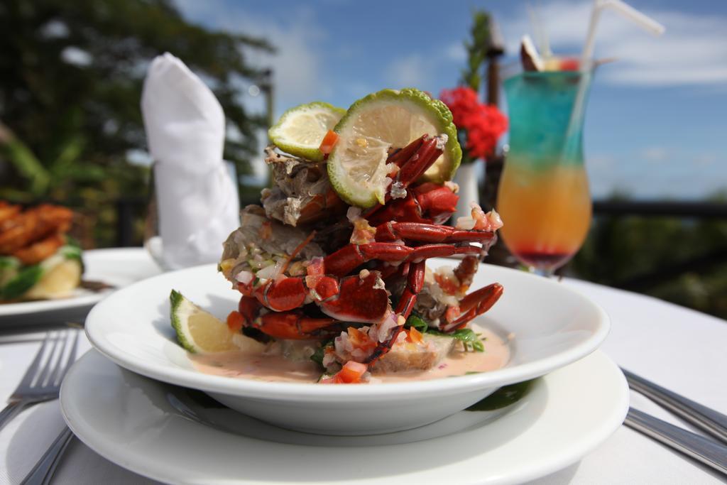 Wananavu Resort 4*