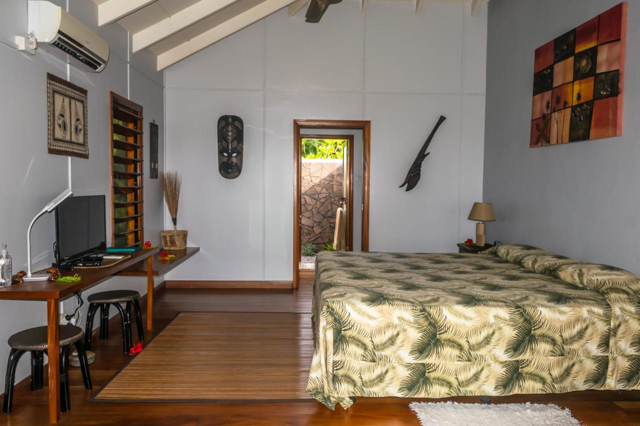 Aroha Taveuni Beachfront Bures
