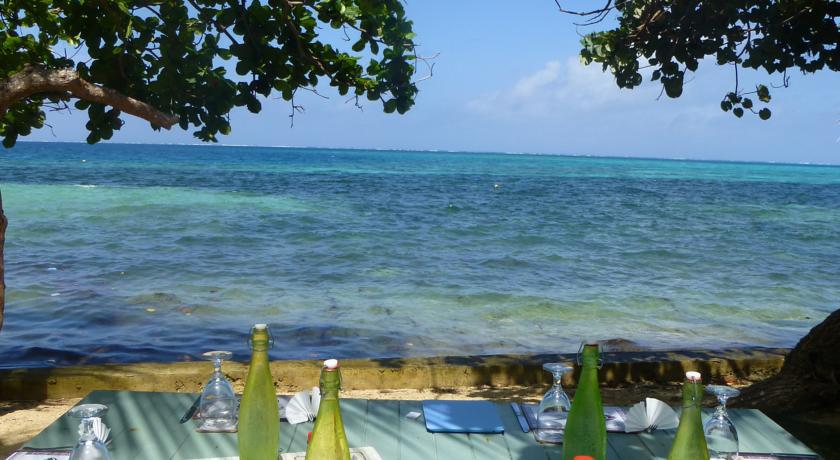 Mai Dive' Astrolabe Reef Resort