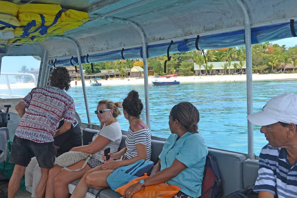 Ratu Kini Backpackers & Dive Mana Island