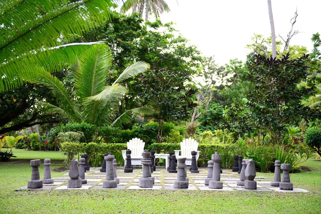 Qamea & Resort