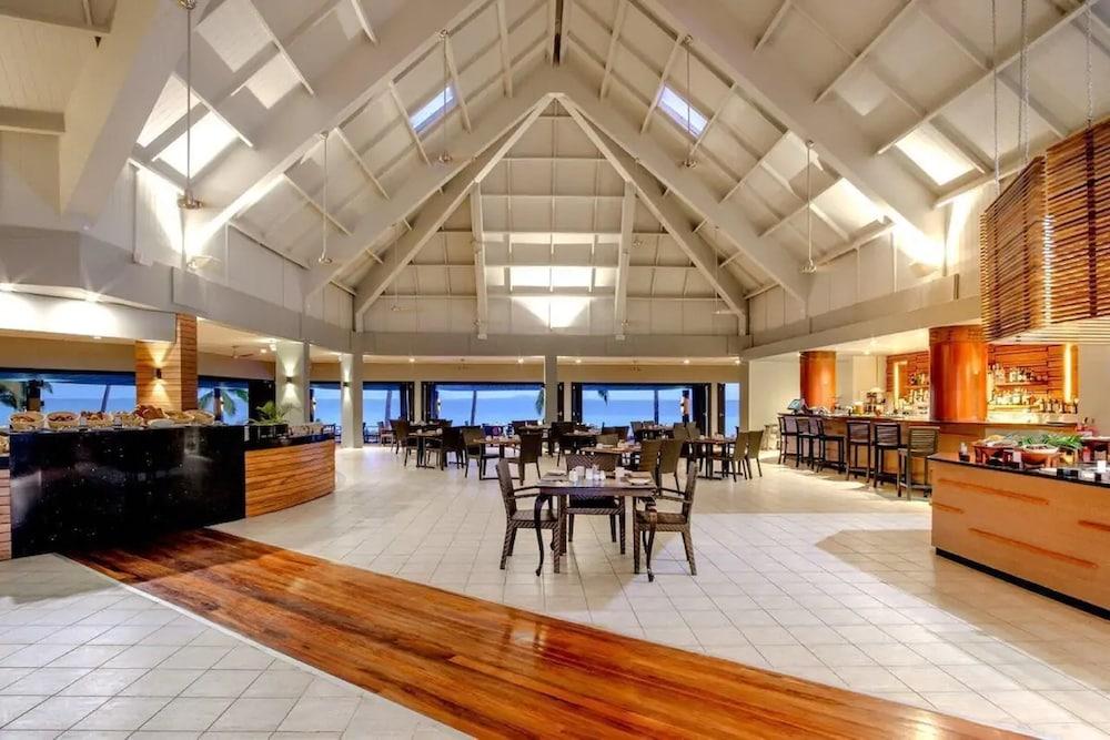 Doubletree By Hilton Fiji - Sonaisali Island 4* Nadi