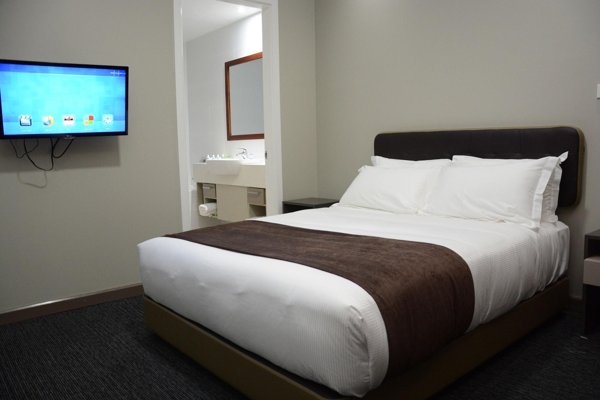 Ratsun Airport Apartment *