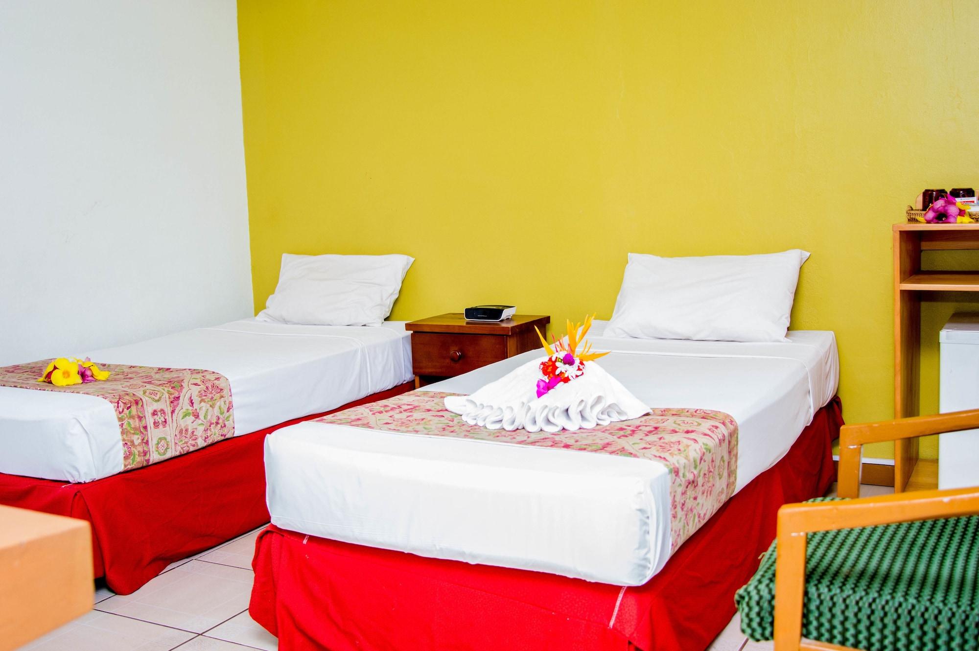 Hotel Hexagon International Hotel, & 3*