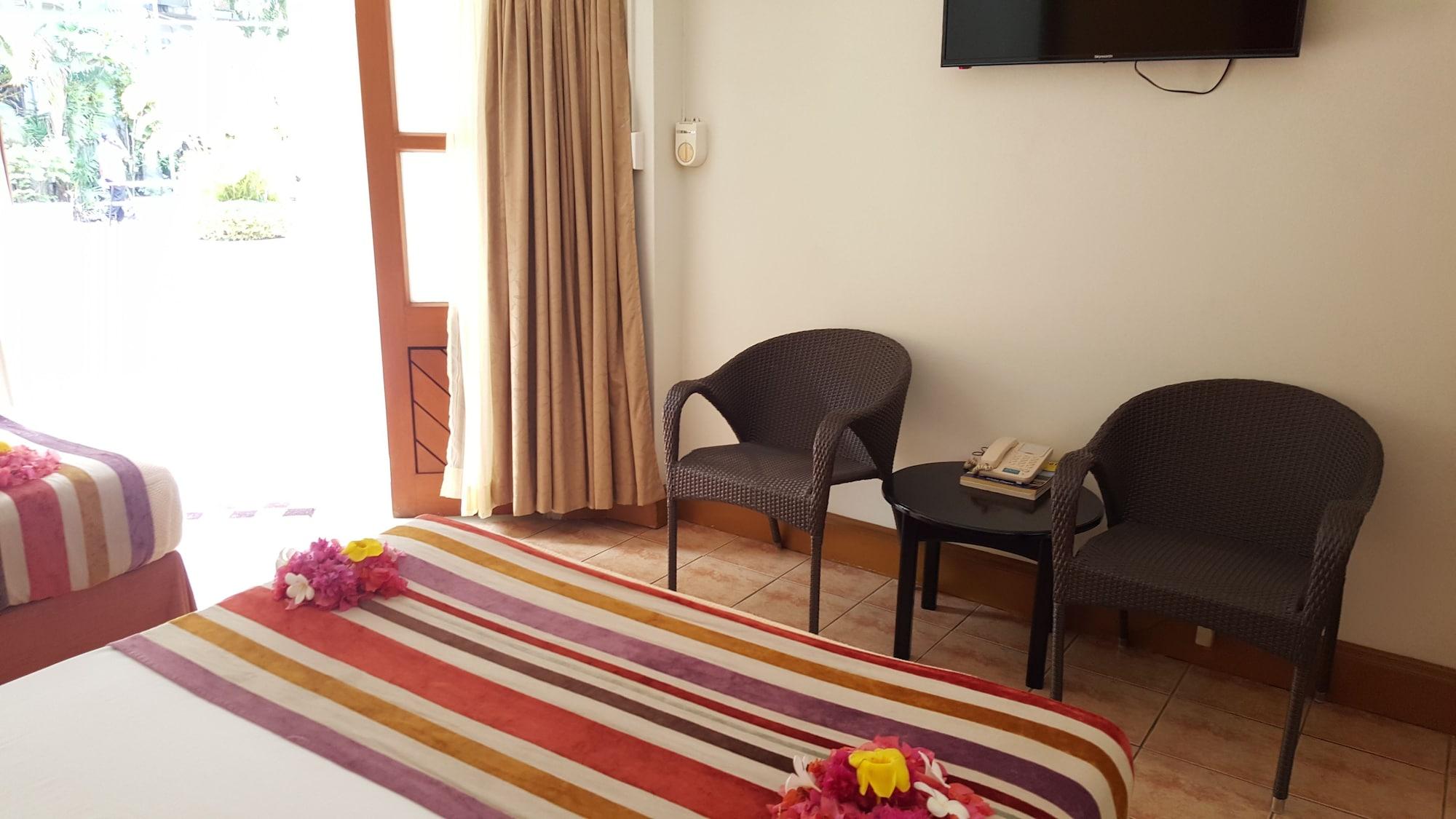 Hexagon International Hotel, & 3* Nadi