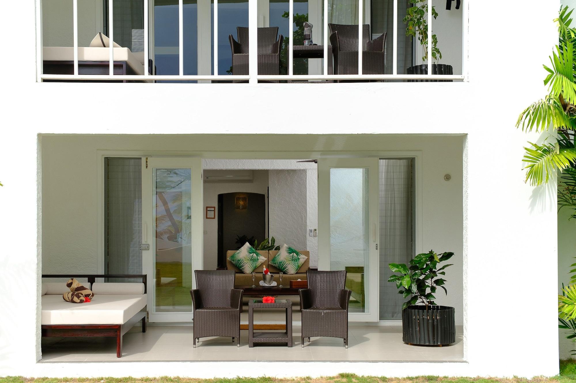 Lomani Island - Adults Only 4*
