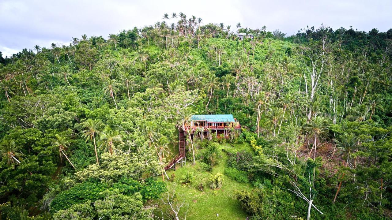 Maravu Taveuni *