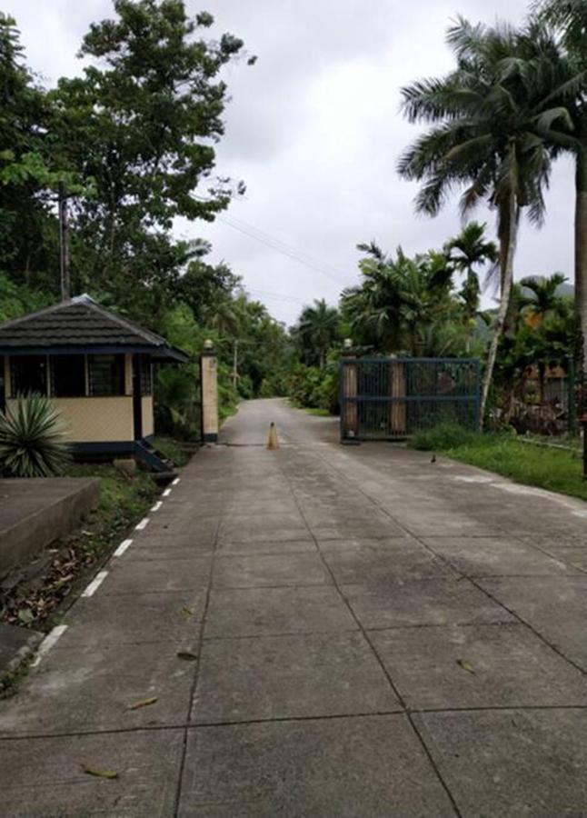 Hideaway Villa Suva