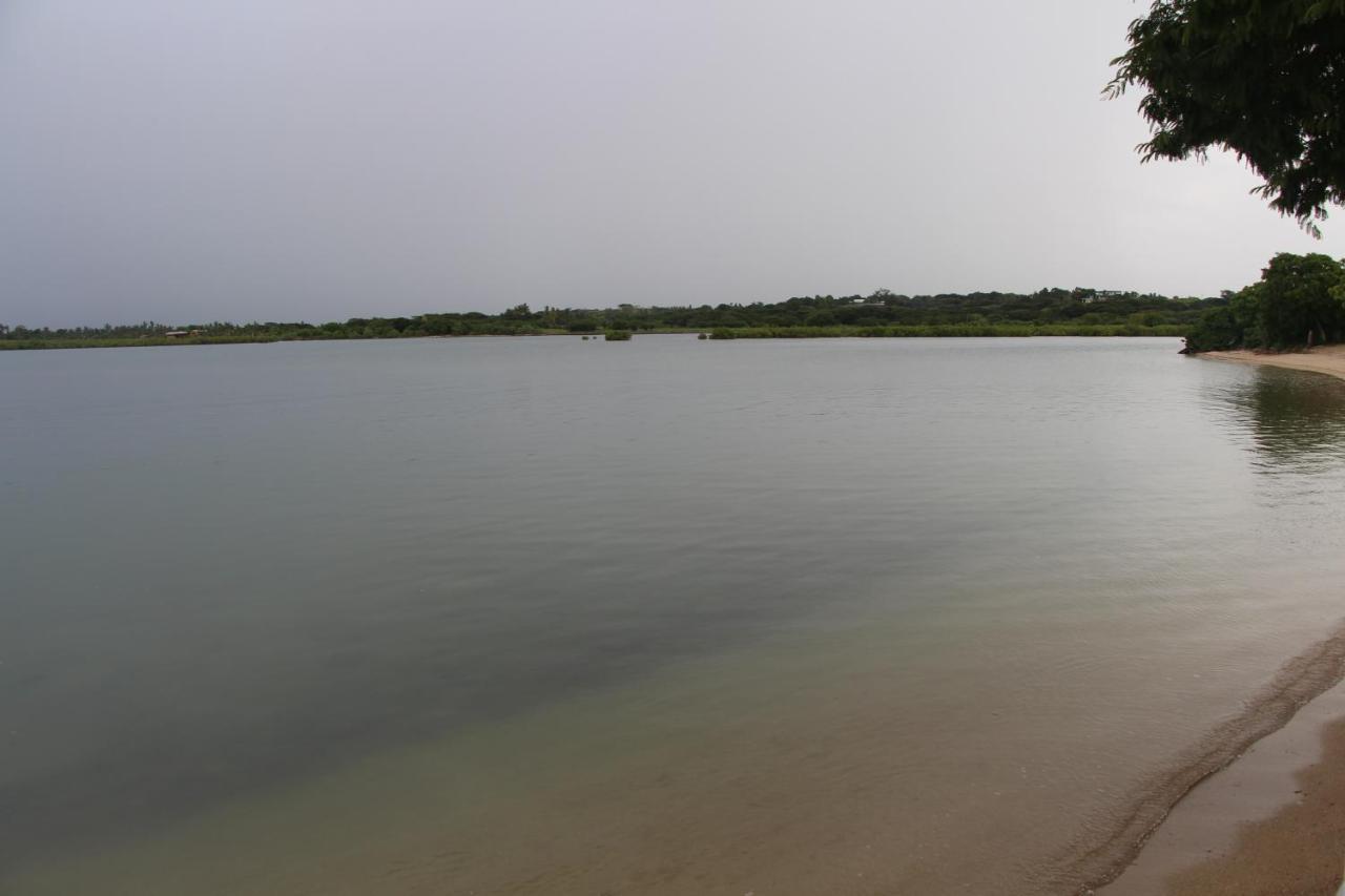 Lander's Bay Resort