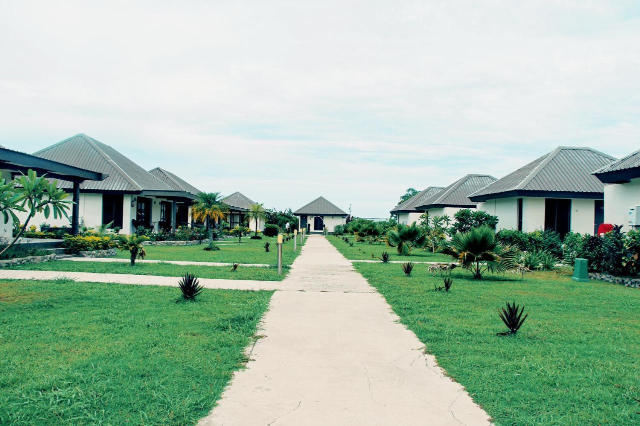 Lander's Bay Resort