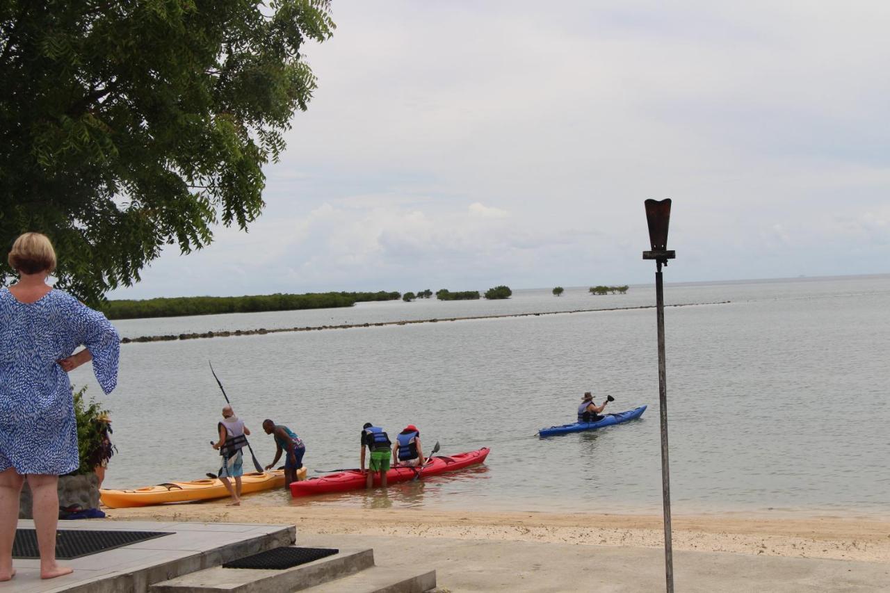 Lander's Bay Resort 4*