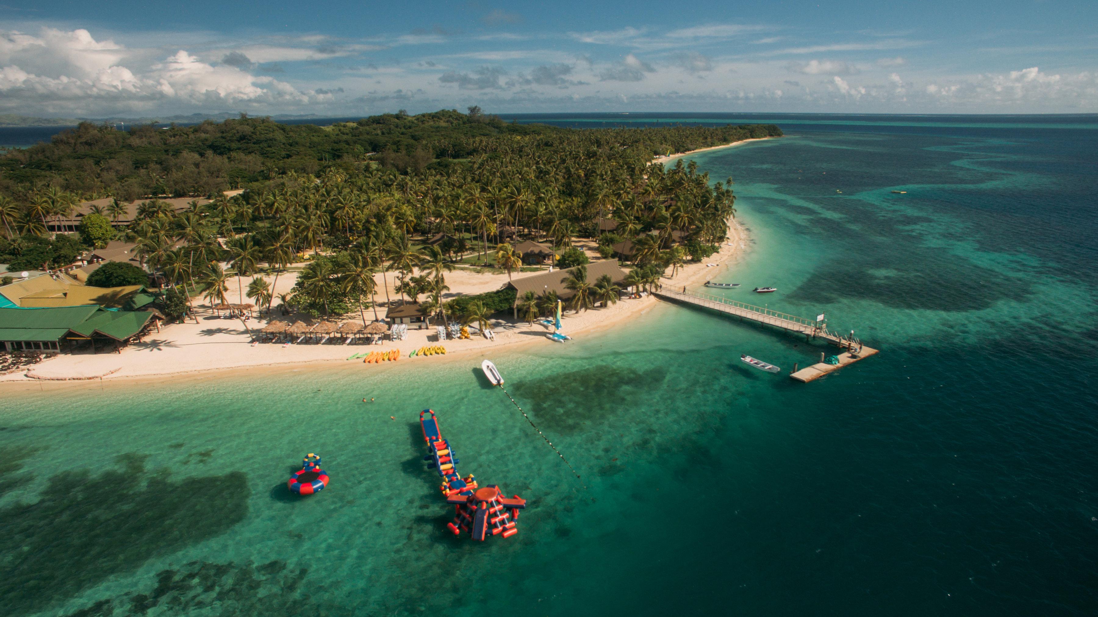 Plantation Island Malolo Lailai