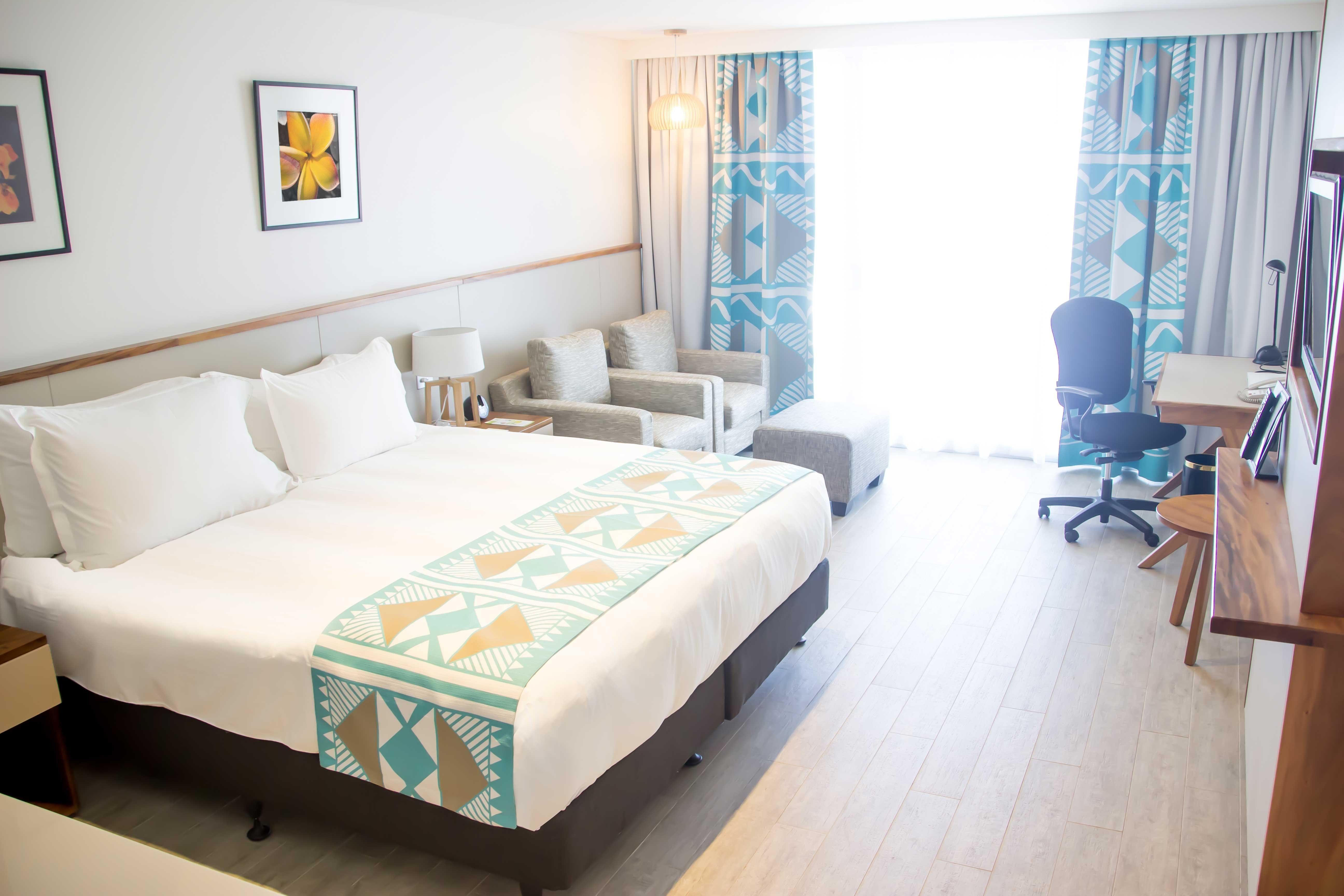 Hotel By Ihg Suva