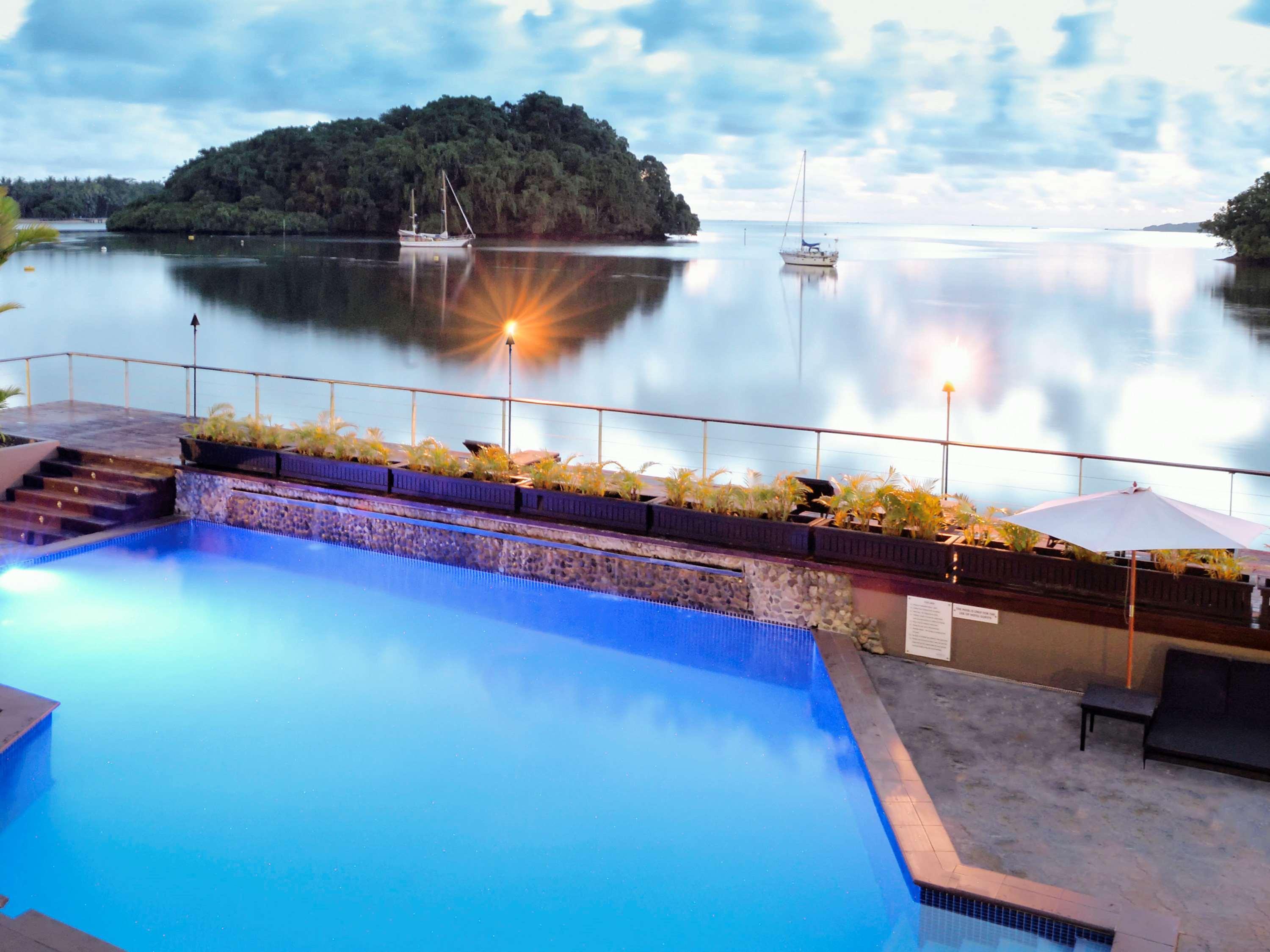 Novotel Lami Bay Hotel 4*