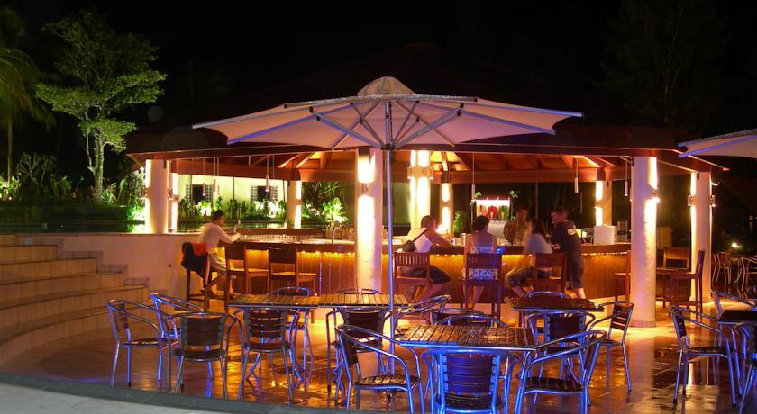 The Warwick Fiji