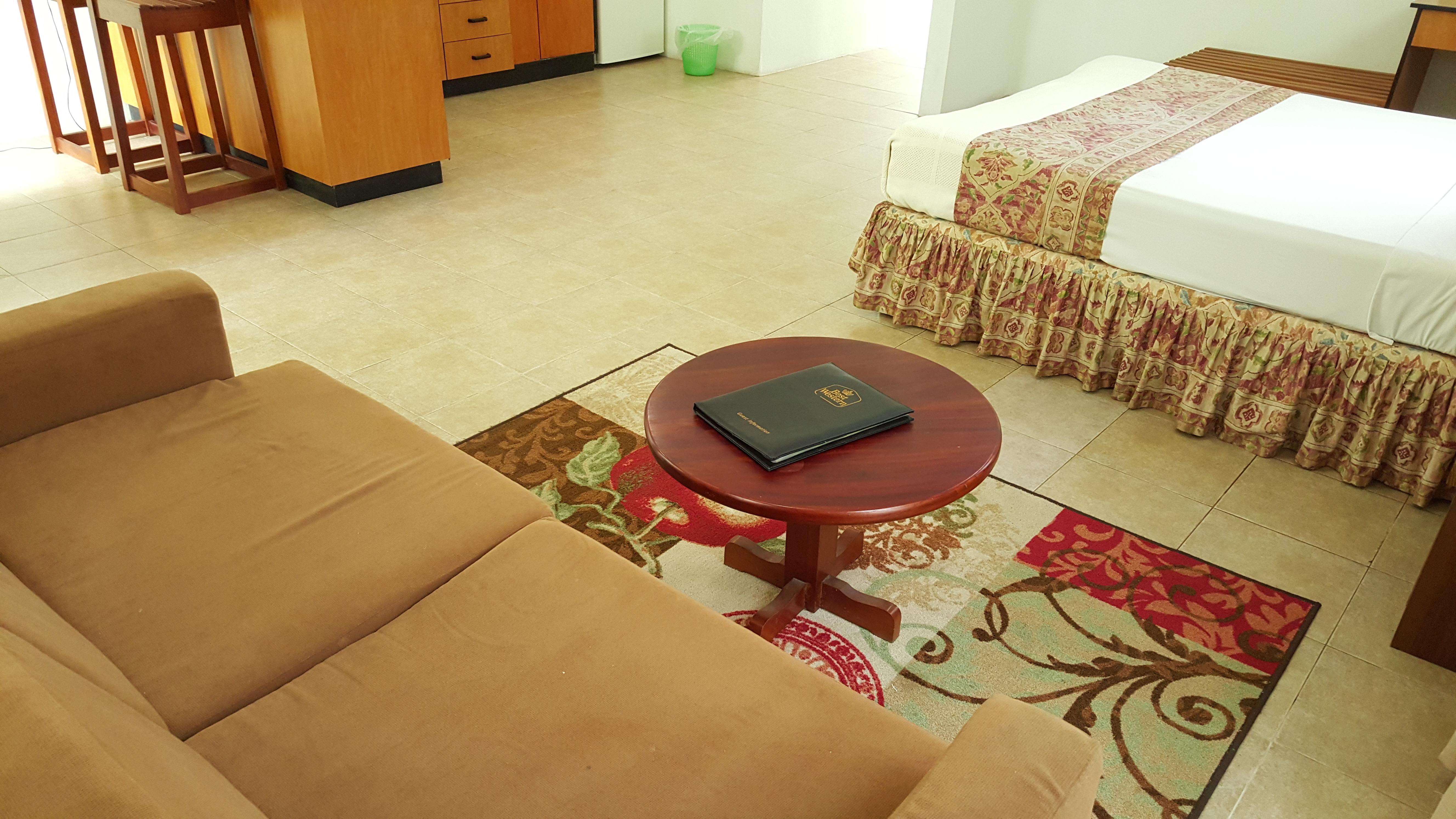 Hexagon International Hotel, & Hotel 3*