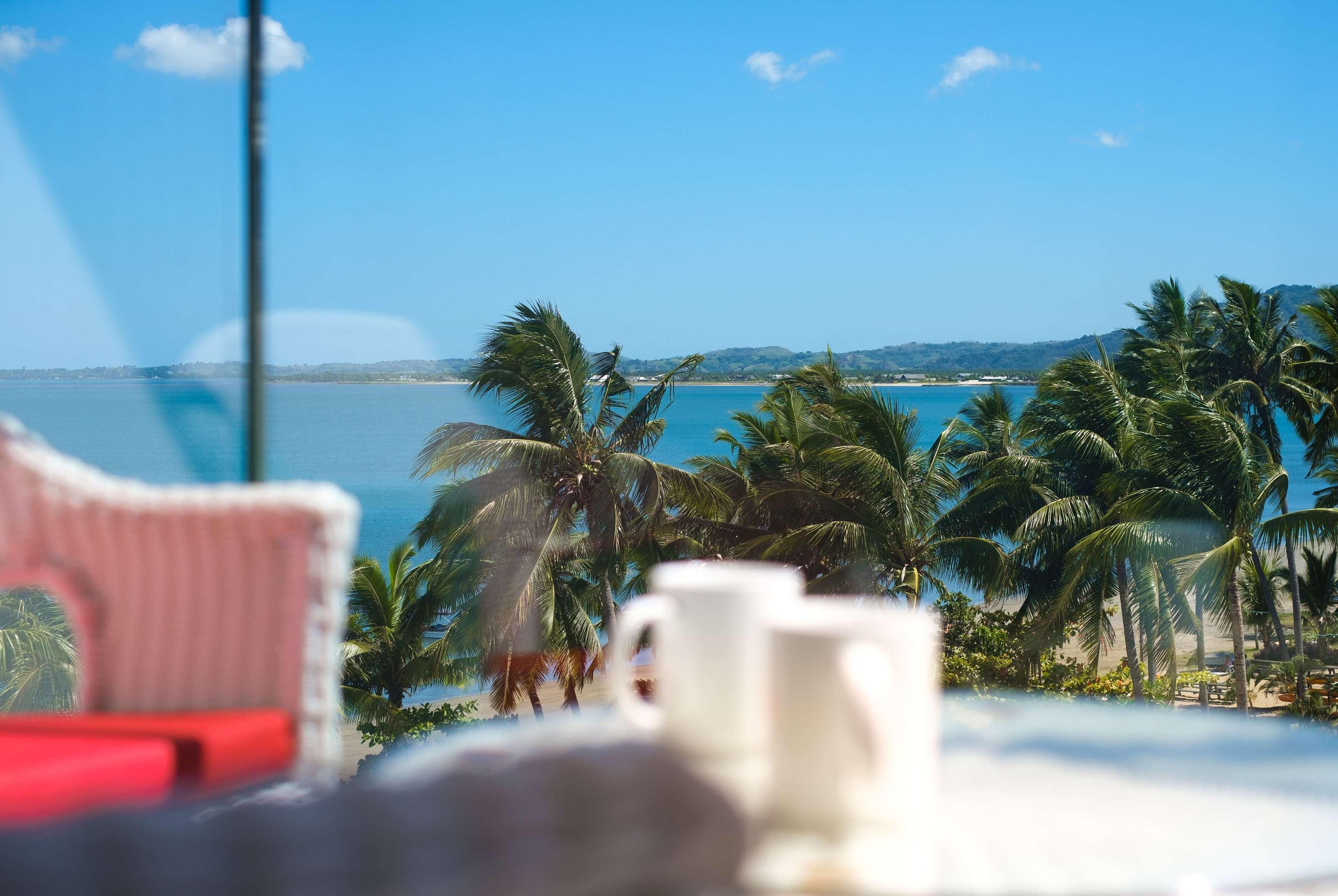 Ramada Suites By Wyndham Wailoaloa Beach Fiji Aparthotel Nadi