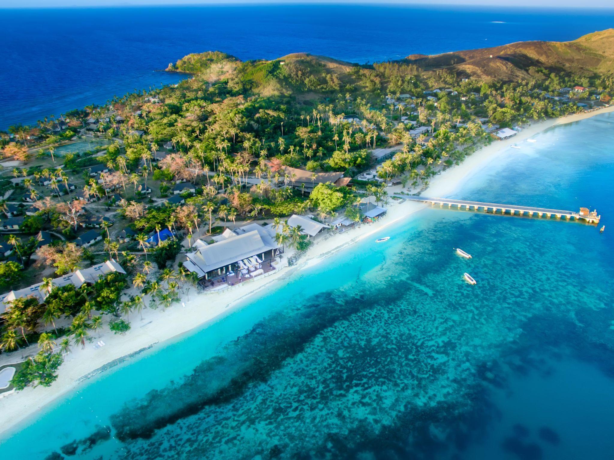 & - Fiji