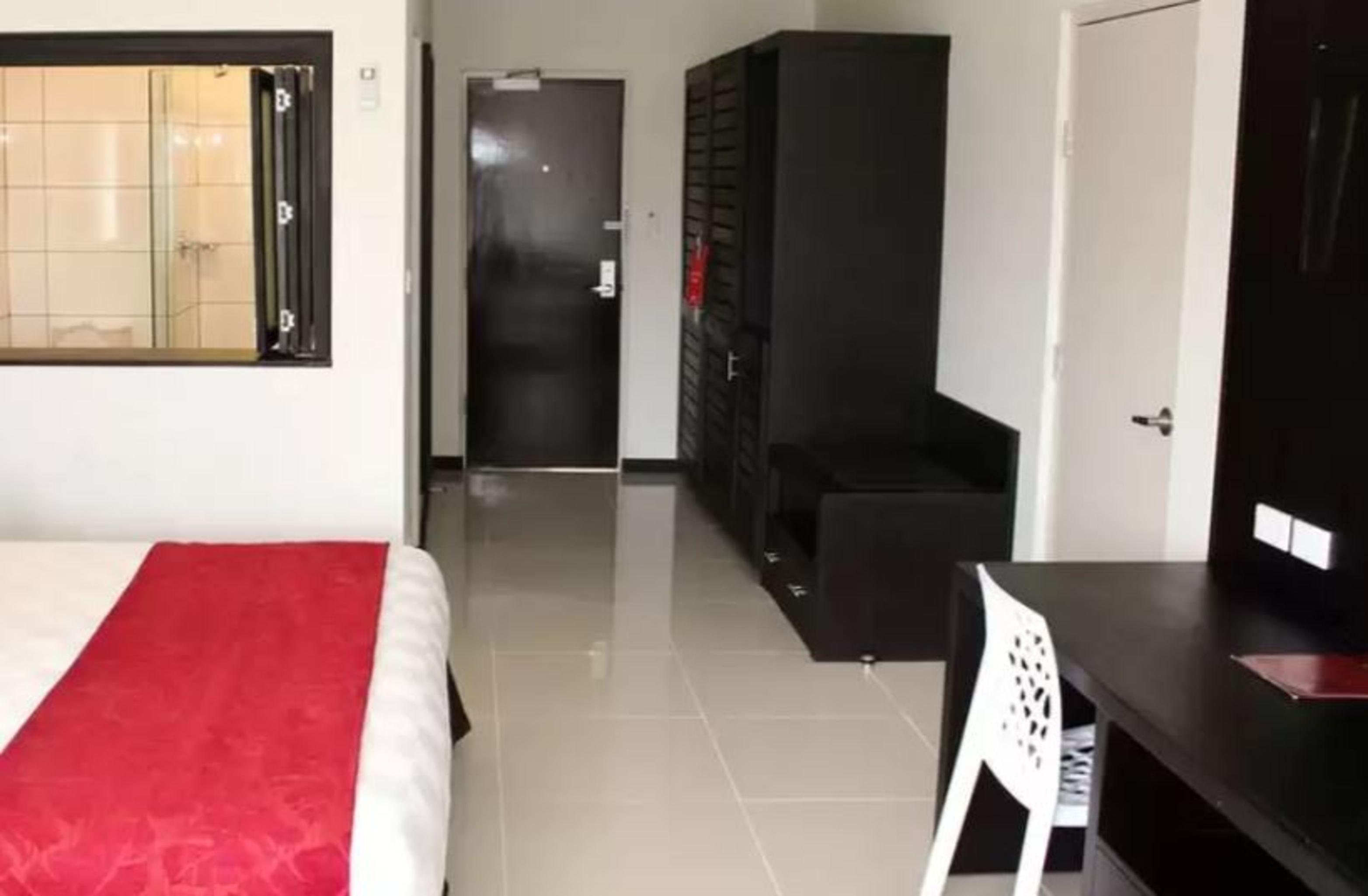 Hotel Tanoa Waterfront