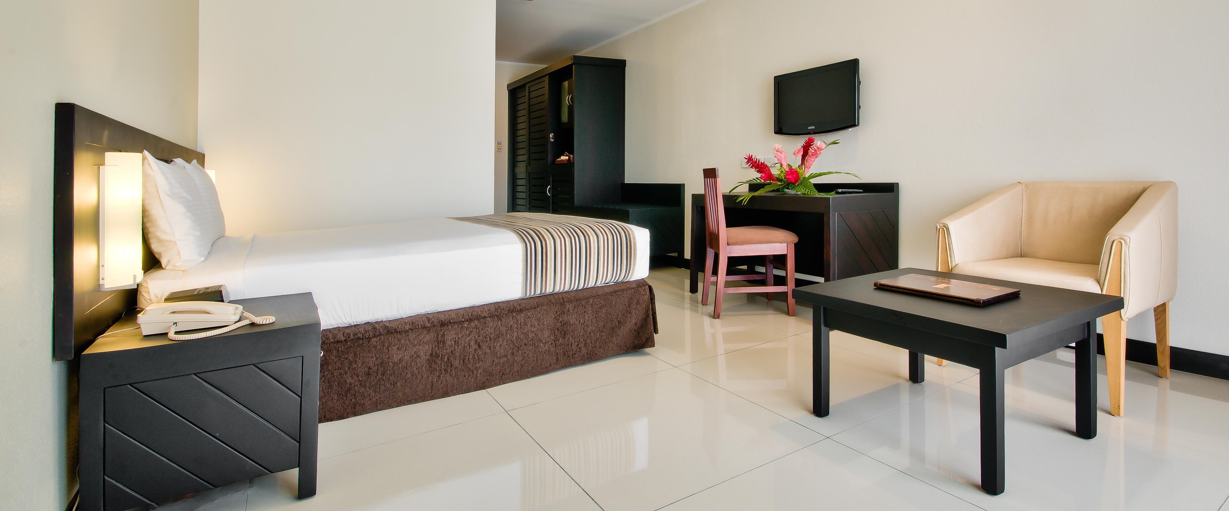 Hotel Tanoa Waterfront Lautoka