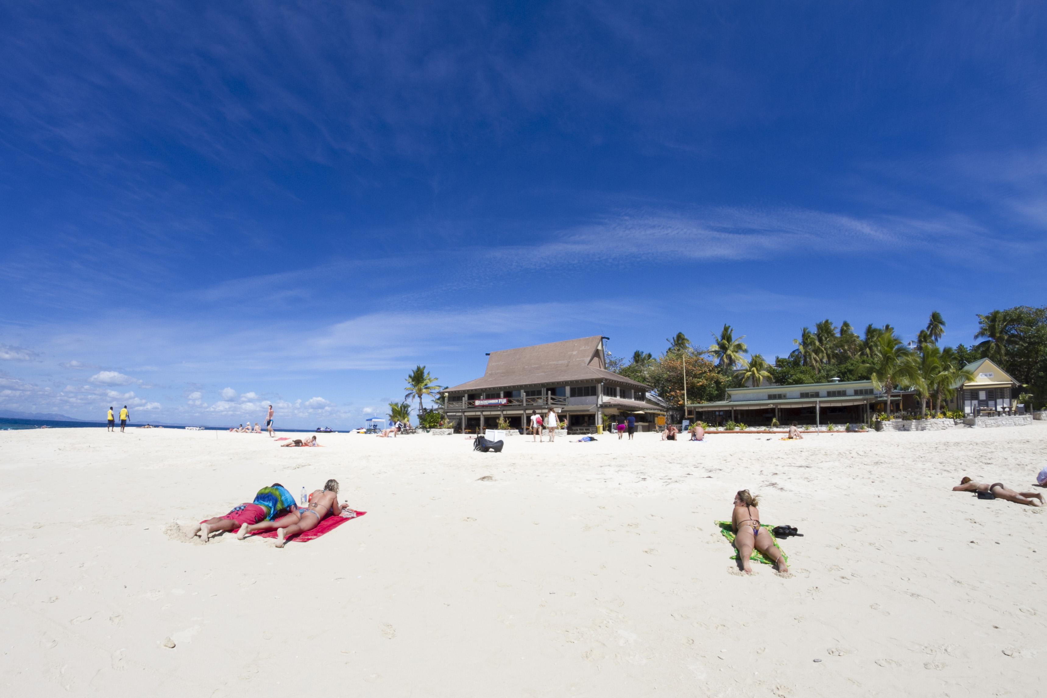 Beachcomber Island Resort