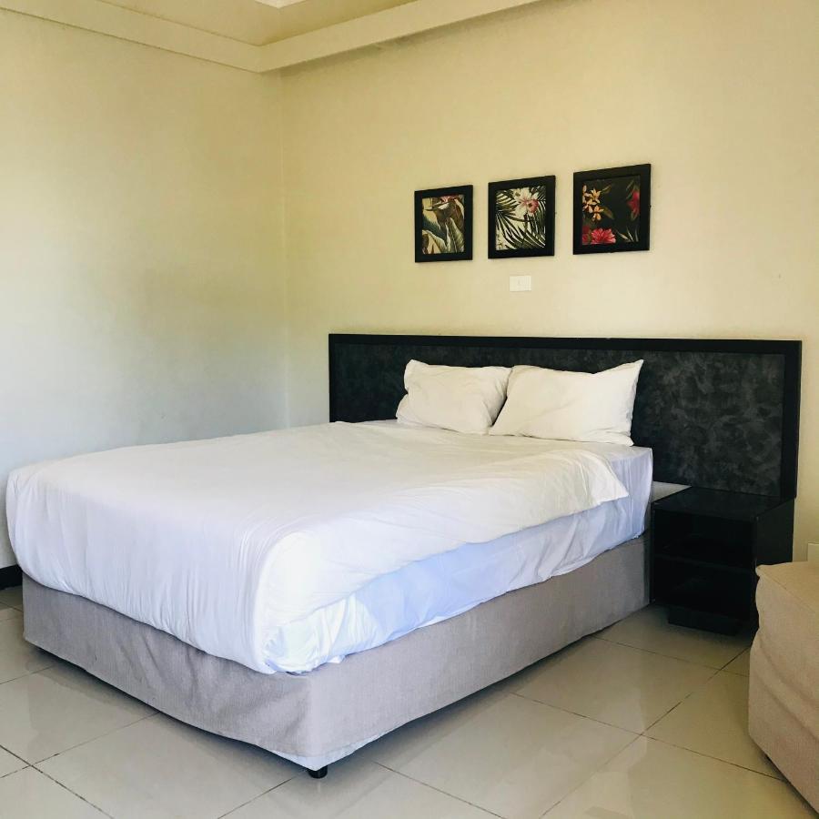 Oasis 3*
