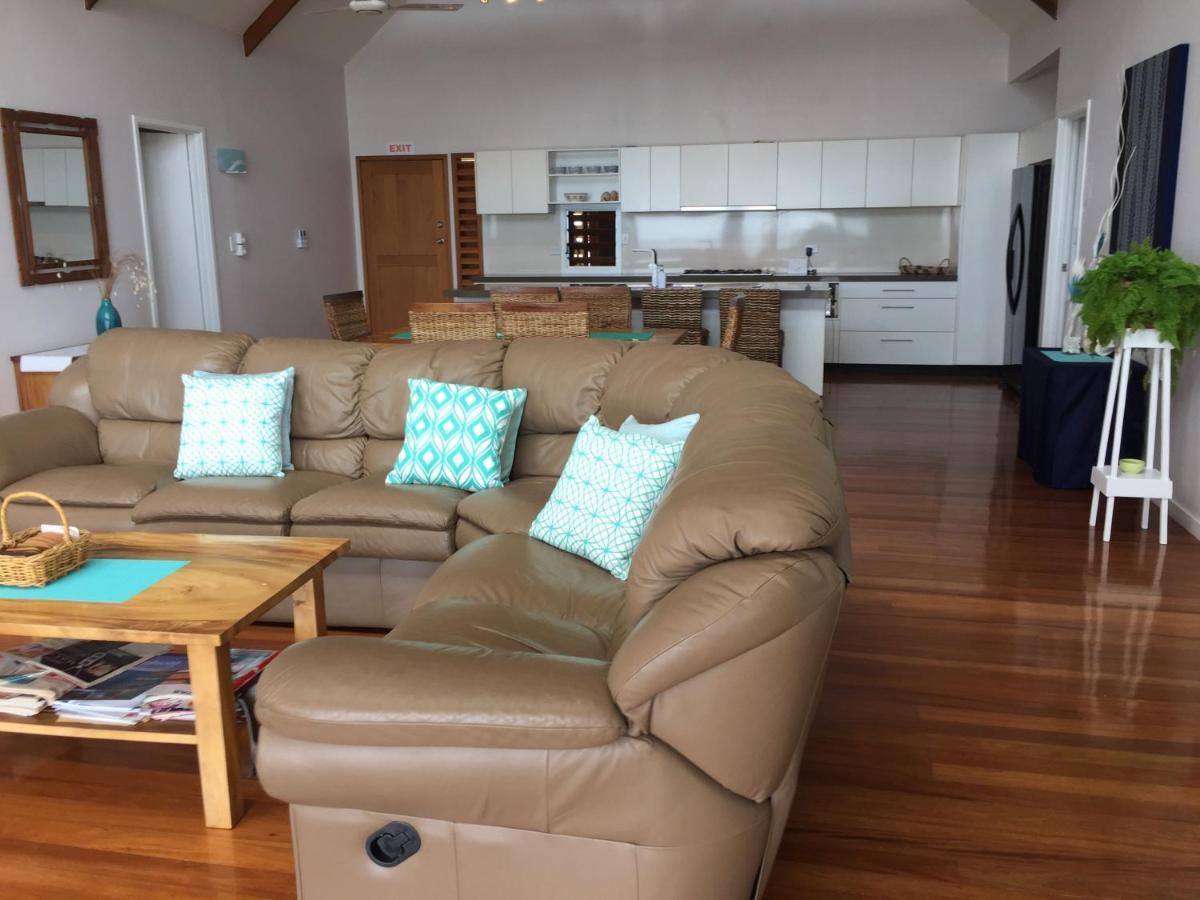 Island Breeze Fiji Savusavu